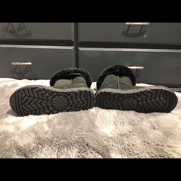 Brand NEW Real Australian UGG Boots 5 - Picture 3 of 7